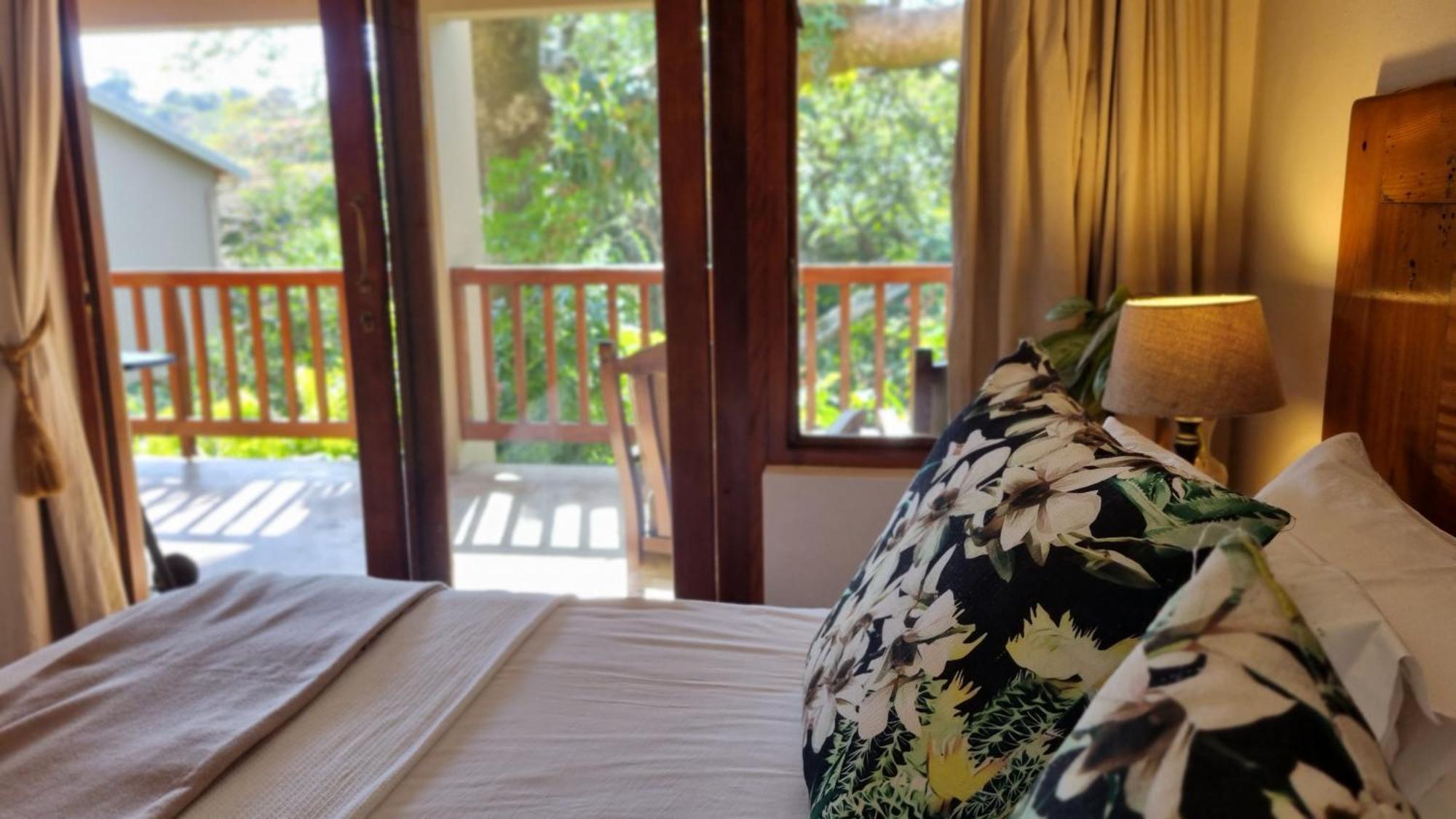 Honeywood Forest Lodge Порт Шепстоун Екстериор снимка